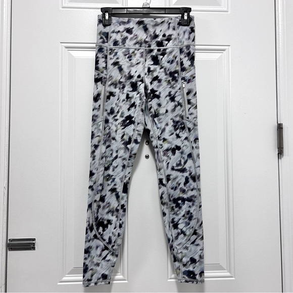 Athleta Rainier Tight Leggings SZ S - Picture 1 of 4